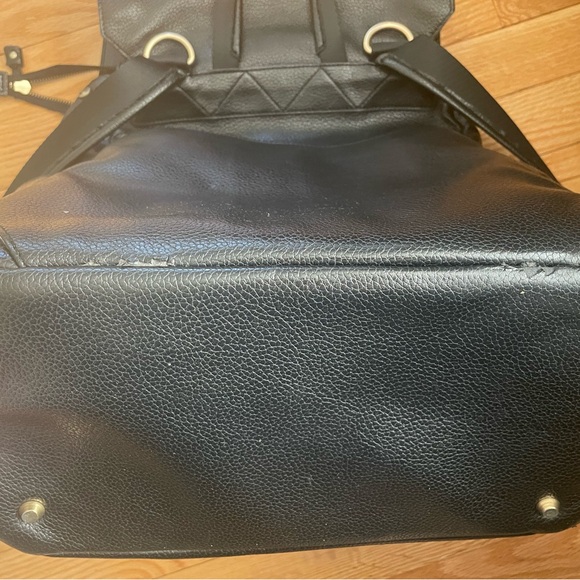 Freshly Picked Black Classic Diaper Bag Vegan Leather Unisex - Picture 4 of 16